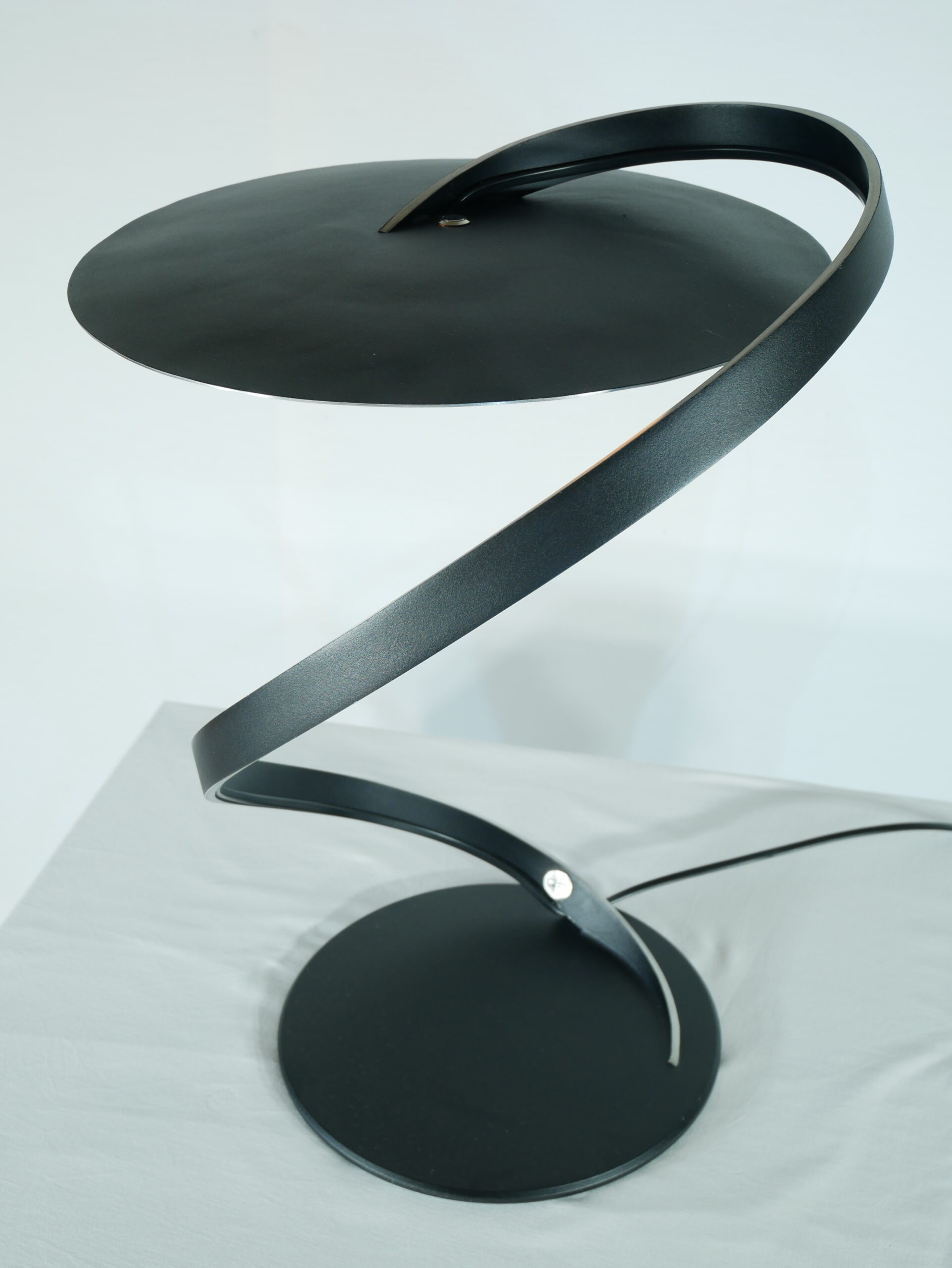 Mobilier d'exception - Lampe de table Aéra 10